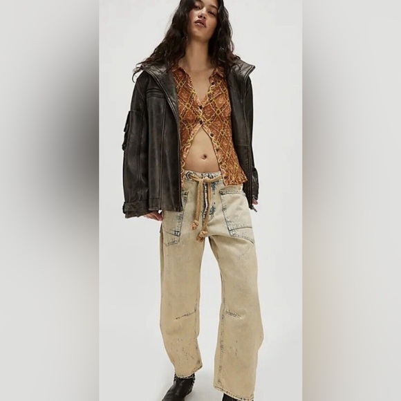 Free People Caught A Feeling Cardi medium
Sold out color NWOT - Picture 3 of 6